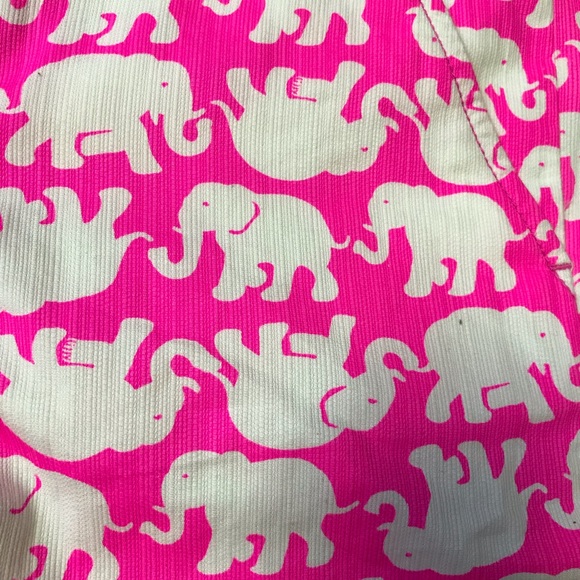 Lilly Pulitzer Buttercup Elephant shorts - Picture 5 of 7